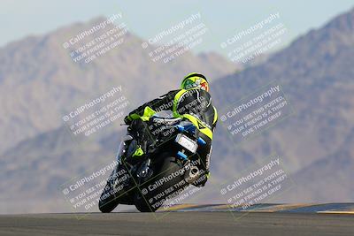 media/May-15-2022-SoCal Trackdays (Sun) [[33a09aef31]]/Turn 9 Backside Set 2 (930am)/